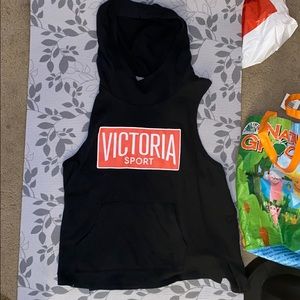 Victoria sport workout teeshirt